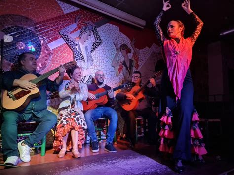tp luna valencia|El Toro y La Luna Valencia, Flamenco Show in Valencia.